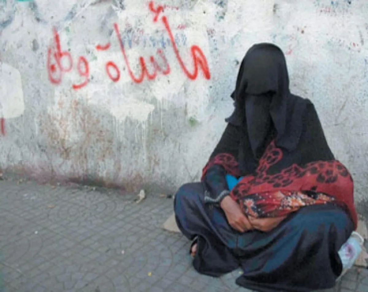 اليمنيون يستقبلون رمضان بأجور منهارة وجوع متصاعد في ظل حرب طويلة وفساد مزدوج "تقرير"