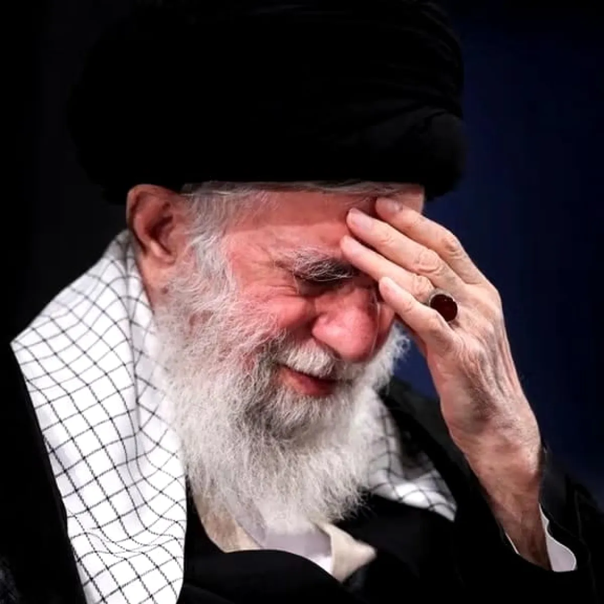 مستقبل "ولاية الفقيه" على المحك.. تداعيات مقتل المرشد الإيراني "خامنئي"