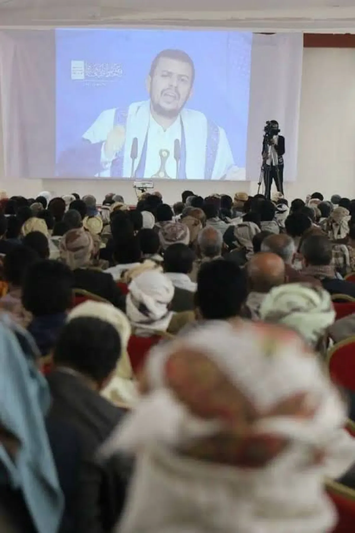 خطاب باهت في لحظة ساخنة.. قراءة في تموضع الحوثيين بعد المتغيرات الإقليمية