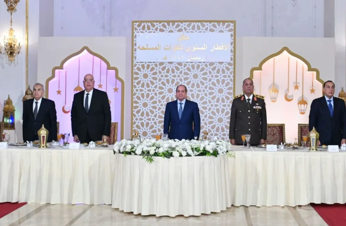 السيسي يطمئن المواطنين بشأن تداعيات التصعيد الإقليمي وتأثيره على قناة السويس