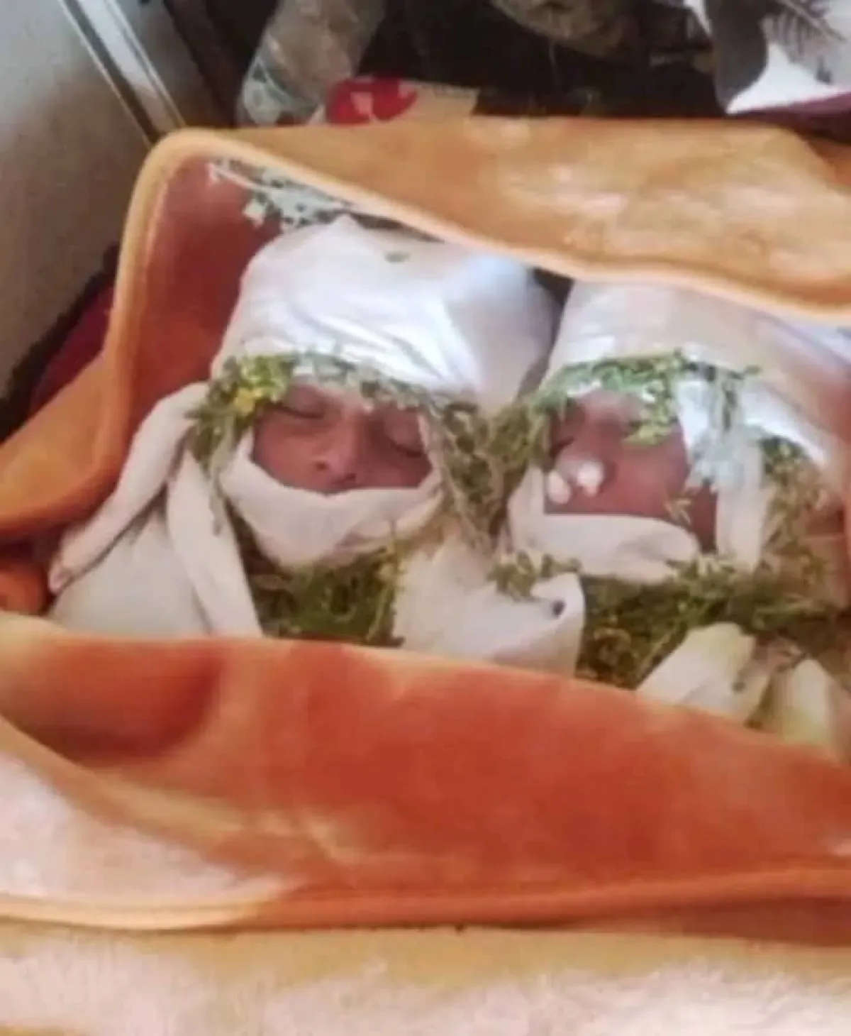 غرق طفلتين في سد مائي بمحافظة إب