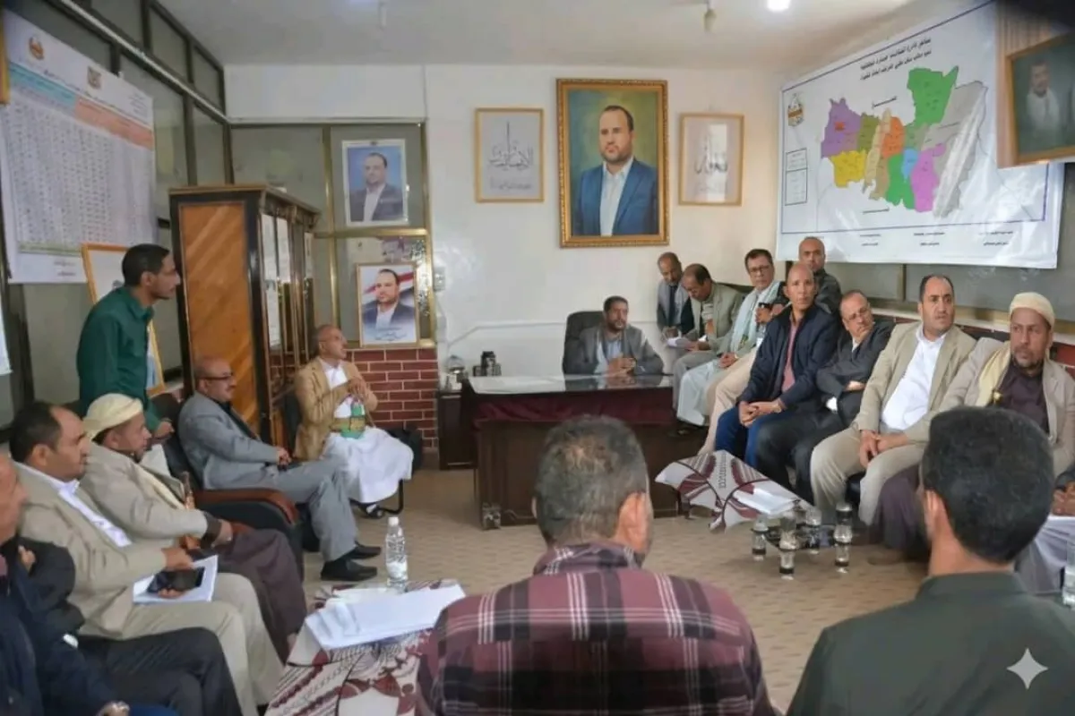 إب.. مليشيا الحوثي تجبر المدارس والمراكز التعليمية على حشد الأطفال للمراكز الصيفية الطائفية