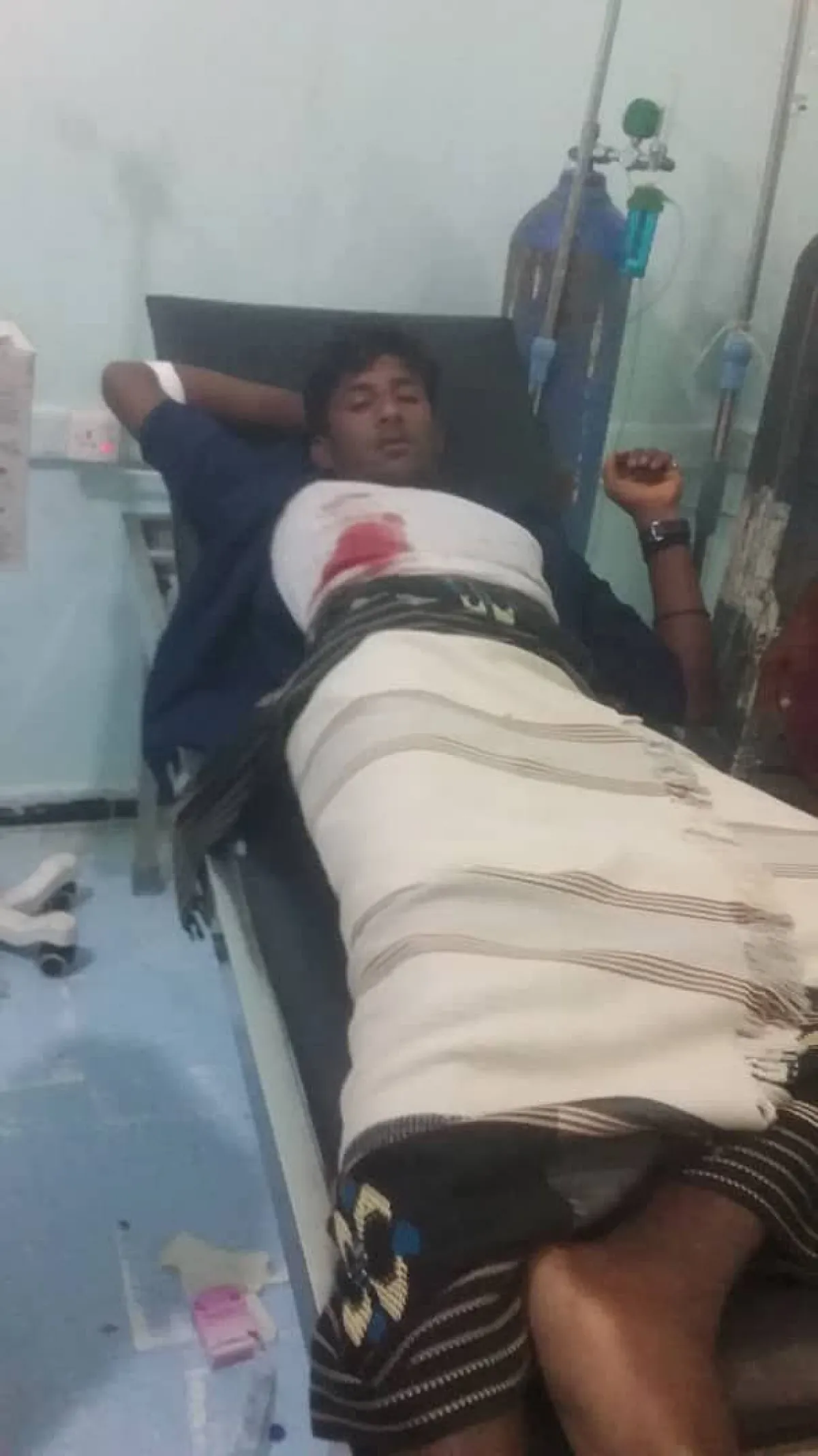 إصابة مدني بقصف حوثي استهدف مخيمًا للنازحين جنوبي الحديدة