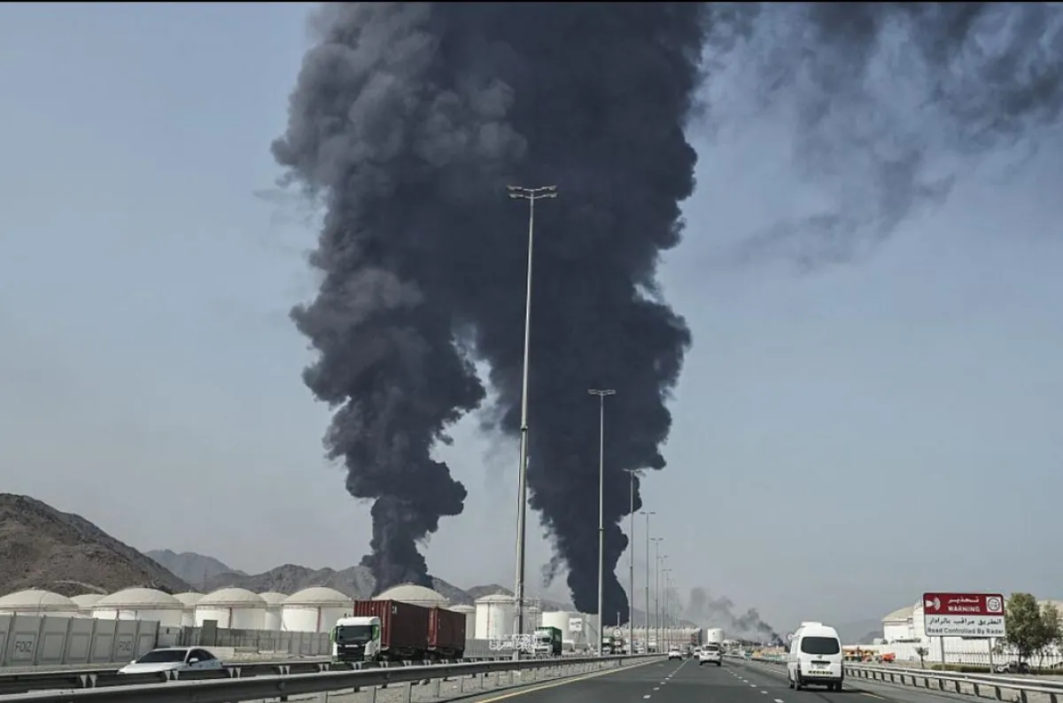عبث إيران في الخليج: استهداف محطات الطاقة والمطارات يكشف تهور النظام وتهديداته الاقتصادية