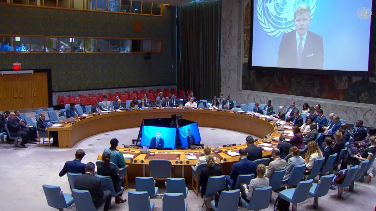 غروندبرغ أمام مجلس الأمن: "الهدوء النسبي" في اليمن هش.. والمخاطر الإقليمية تهدد الملاحة والسلام