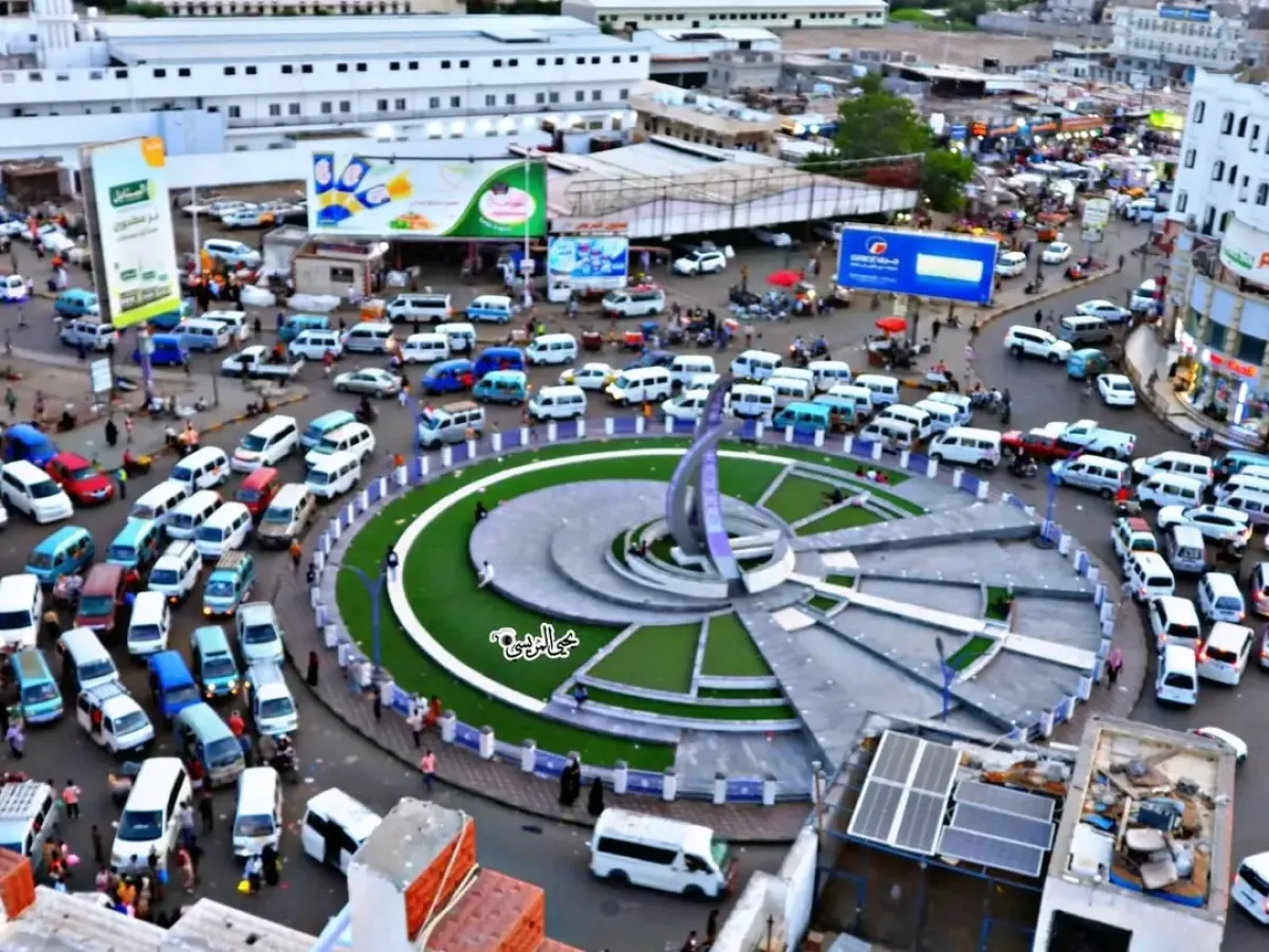 من 500 ريال إلى 50 ألفاً.. جبايات "الفرزات" تنهك سائقي النقل في عدن