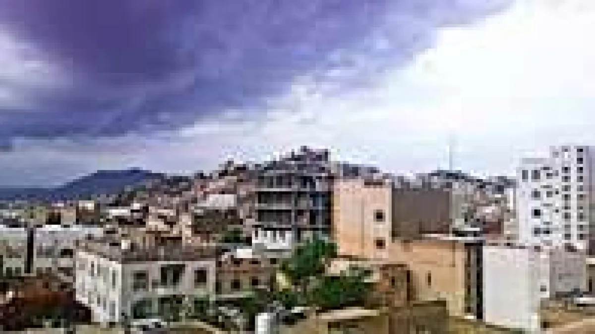 بين سيادة القانون وسطوة الواقع.. ملف المنازل غير المخلاة يختبر مستقبل الدولة في تعز