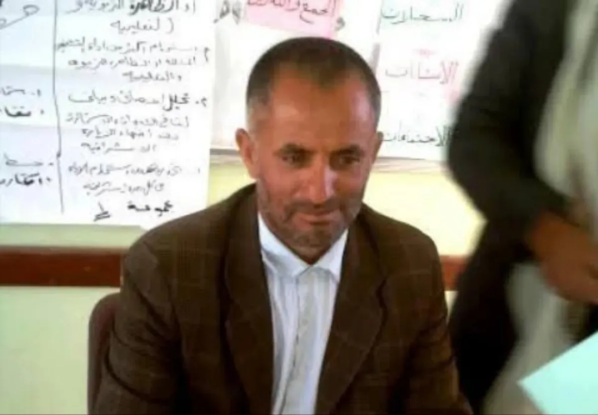 مليشيا الحوثي تختطف تربويًا في خمر بعمران وتودعه السجن الاحتياطي