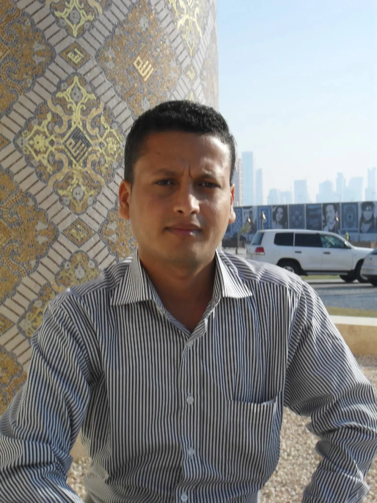 تعز.. اعتداء على صحفي داخل مدرسة واحتجاز آخر بشكل تعسفي