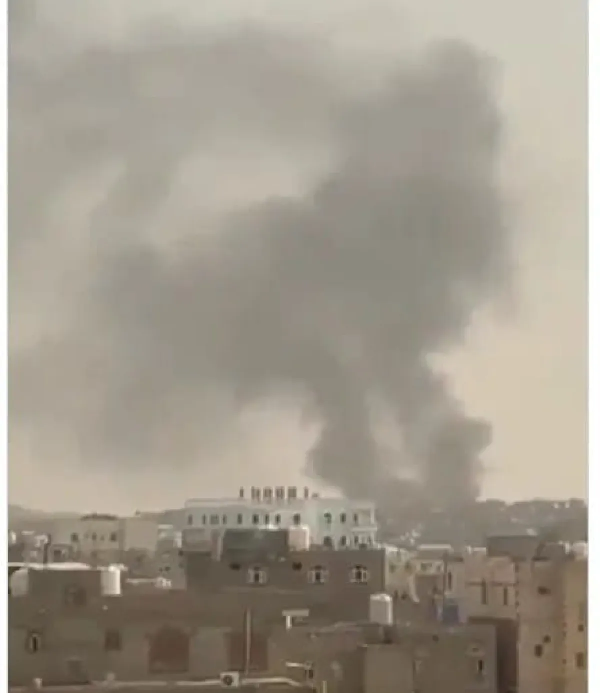 قتلى وجرحى مدنيون جراء هجوم حوثي واسع  بـ20 صاروخاً ومسيّرة على مأرب وشبوة