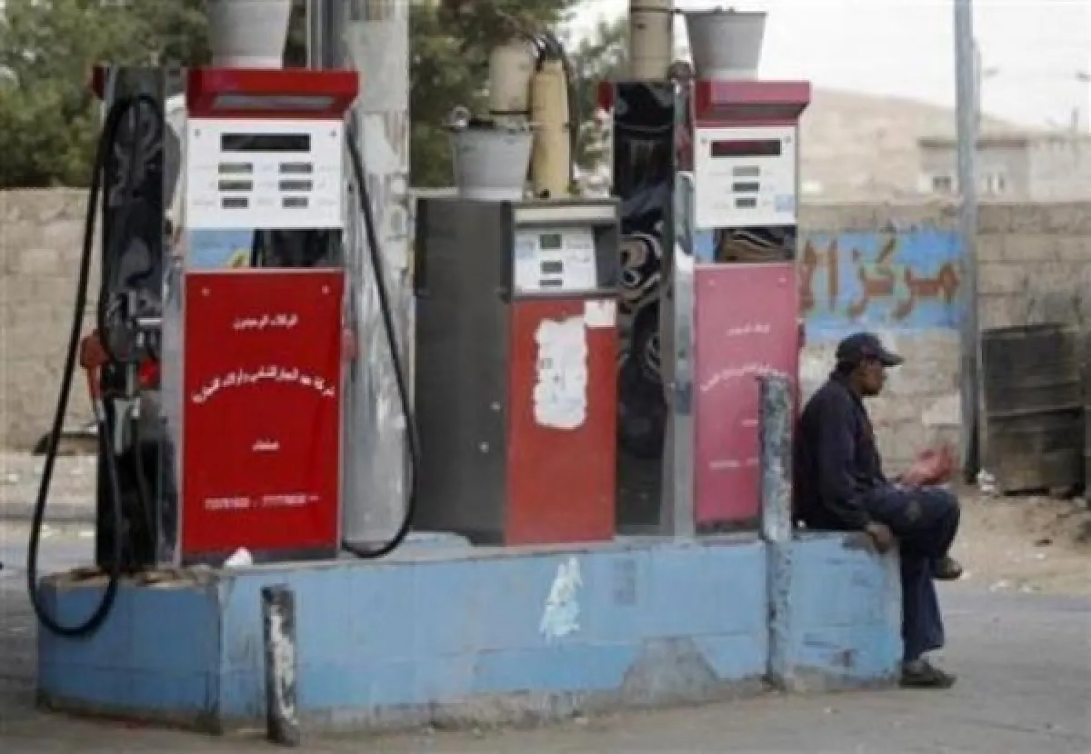 مليشيا الحوثي ترفع أسعار المشتقات النفطية بنسب تصل إلى 21% في مناطق سيطرتهم
